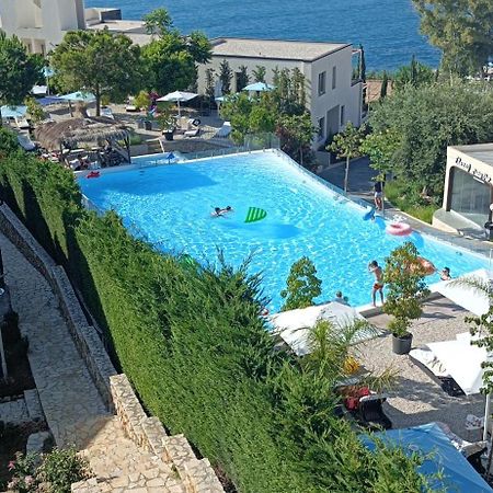 Artemis Beach House Влёра Экстерьер фото