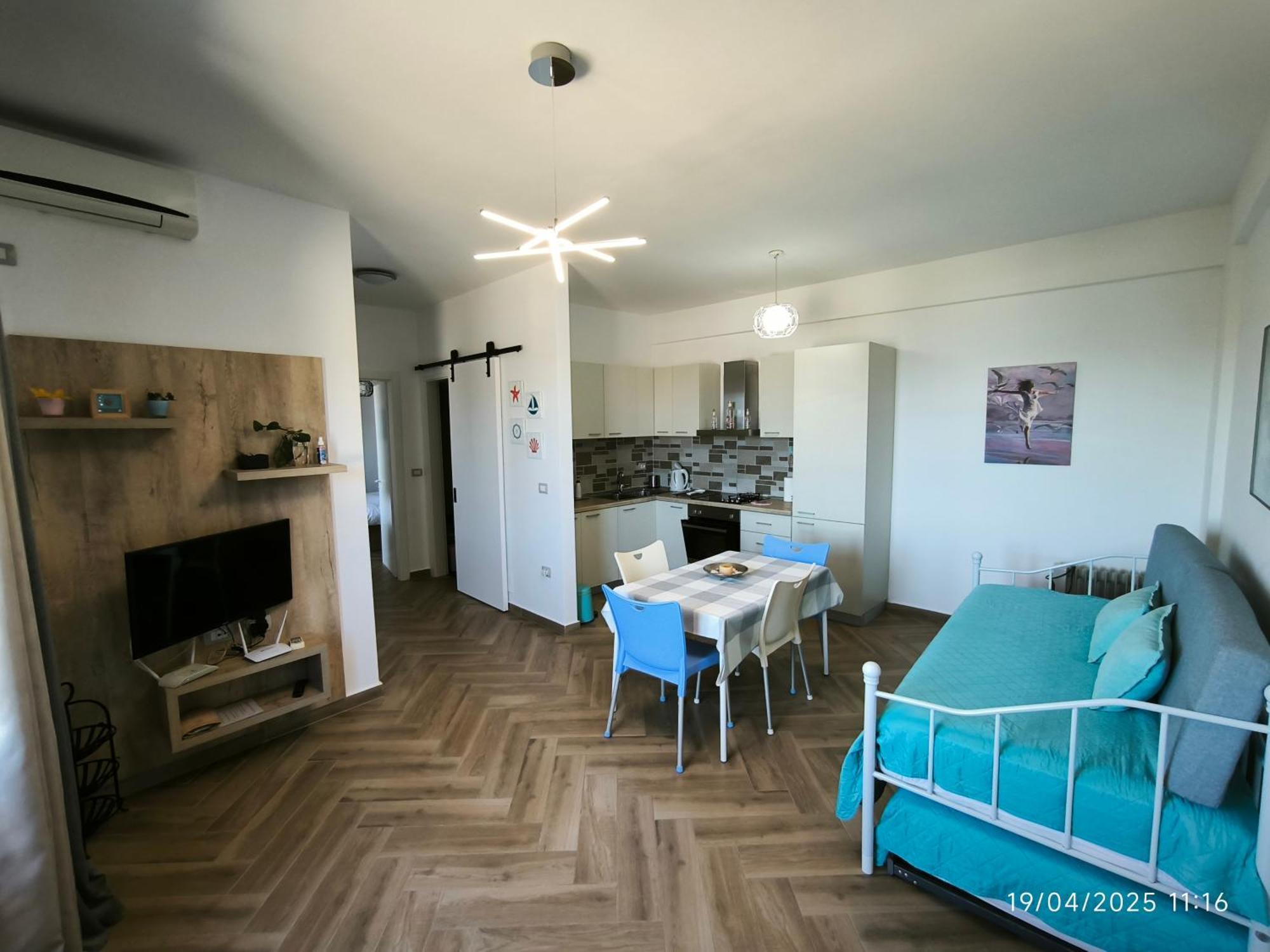 Artemis Beach House Влёра Экстерьер фото
