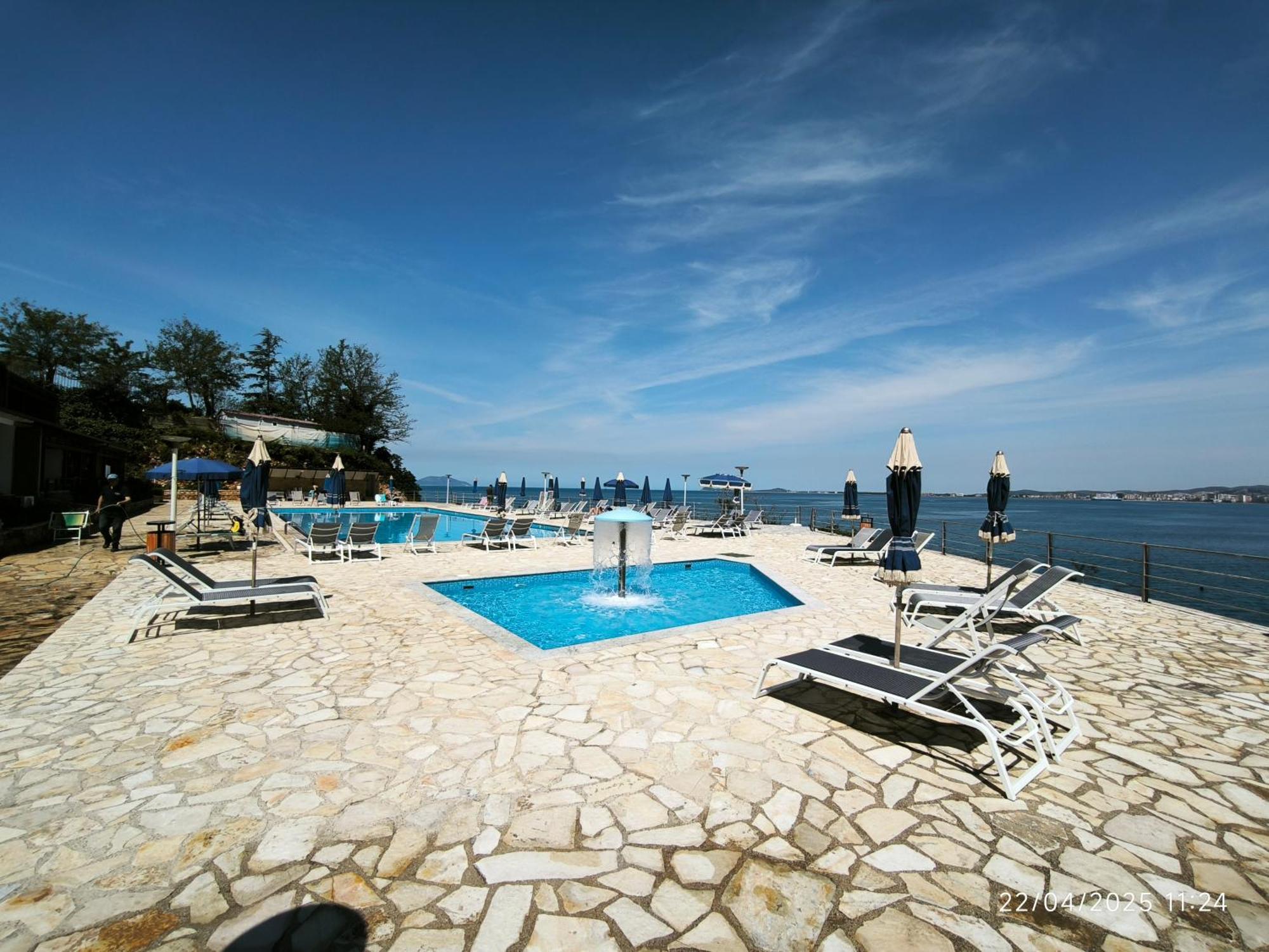 Artemis Beach House Влёра Экстерьер фото